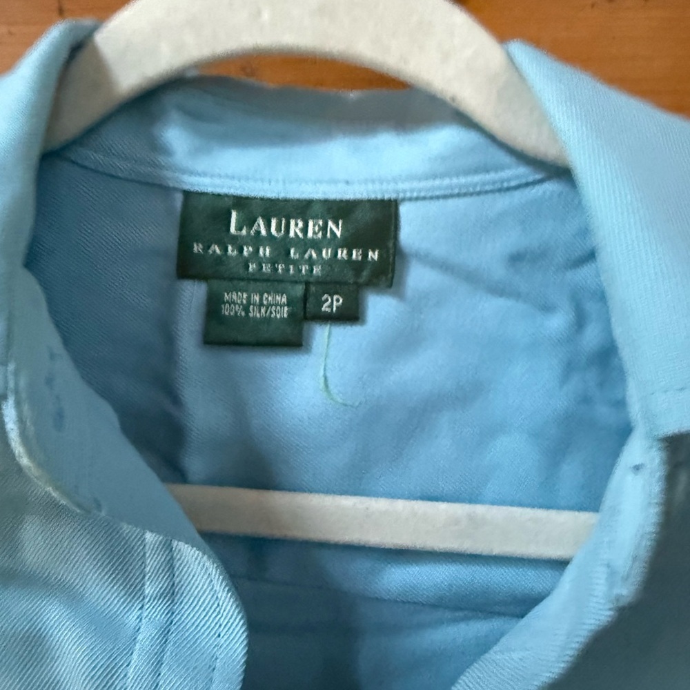 Vintage Lauren Ralph Lauren Light Blue Silk long sleeve button front top - Picture 4 of 4